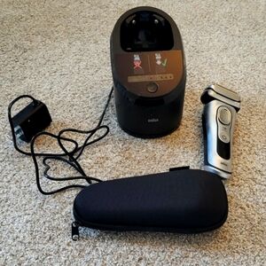 Braun Series 9 9370cc Rechargeable Wet & Dry Men's Electric Shaver